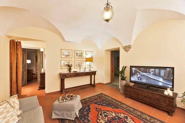 Via Dei Fossi Apartment Florence Ngoại thất bức ảnh